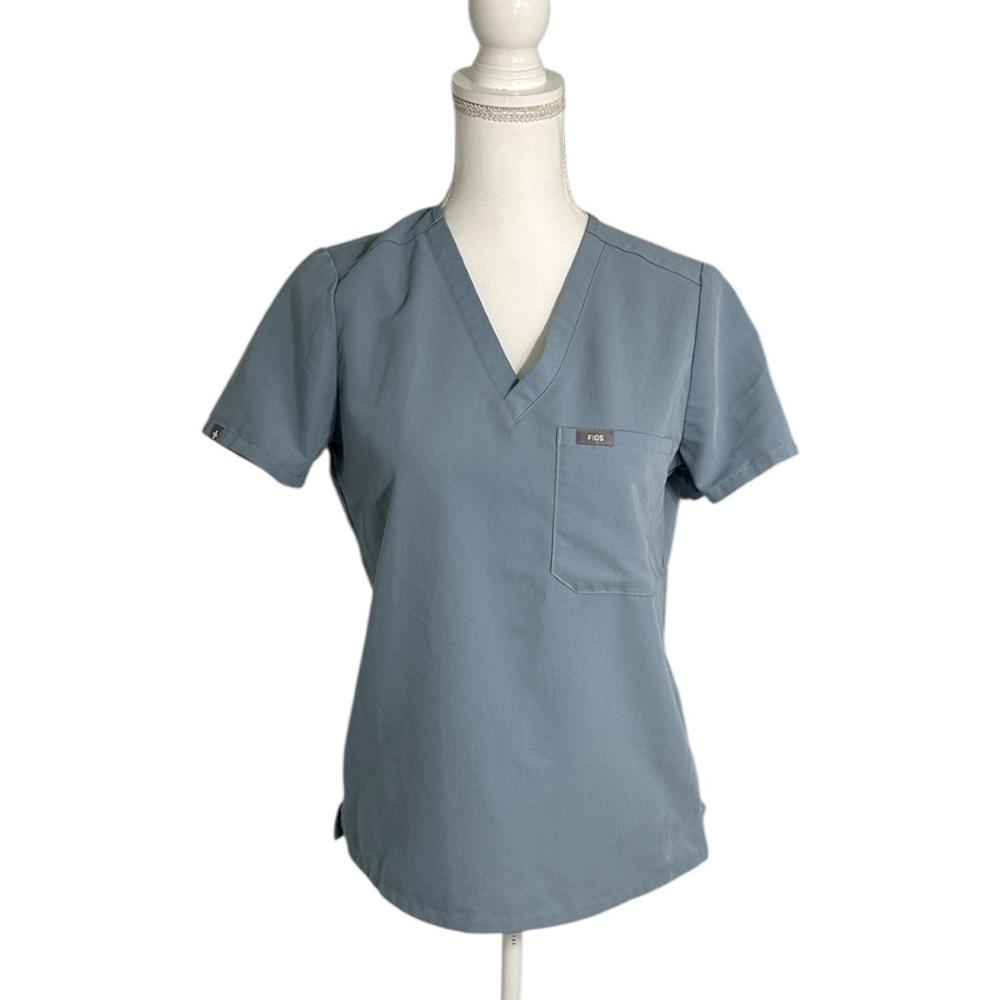 Figs Women's V-Neck Scrub Top in Slate Blue